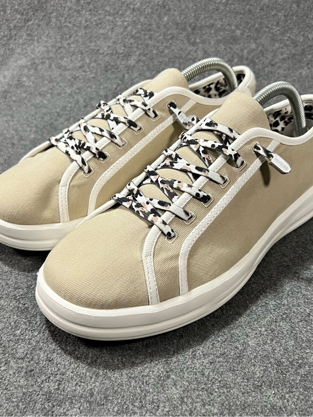 Hey Dude Women’s Karina Joy Sand Casual Slip On Sneaker Size 11